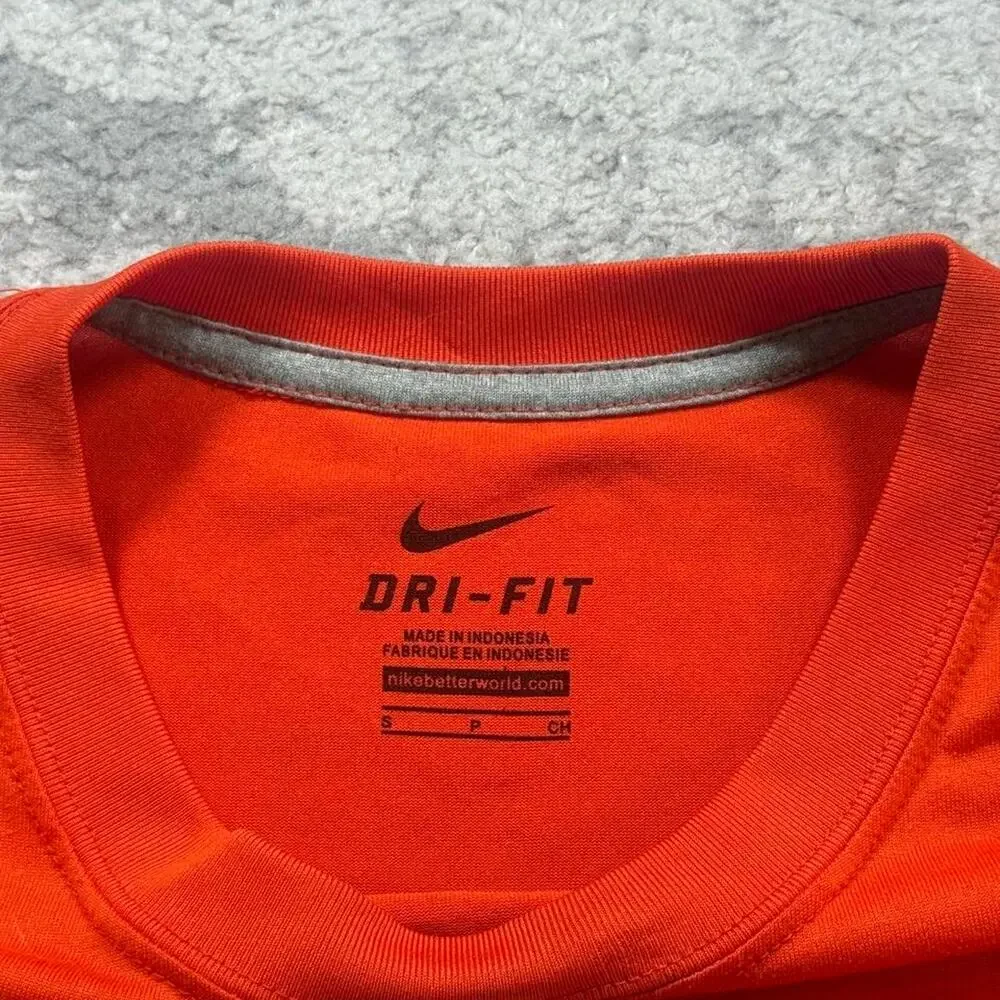 Nike dri fit shirt university of Illinois football orange Illini size small